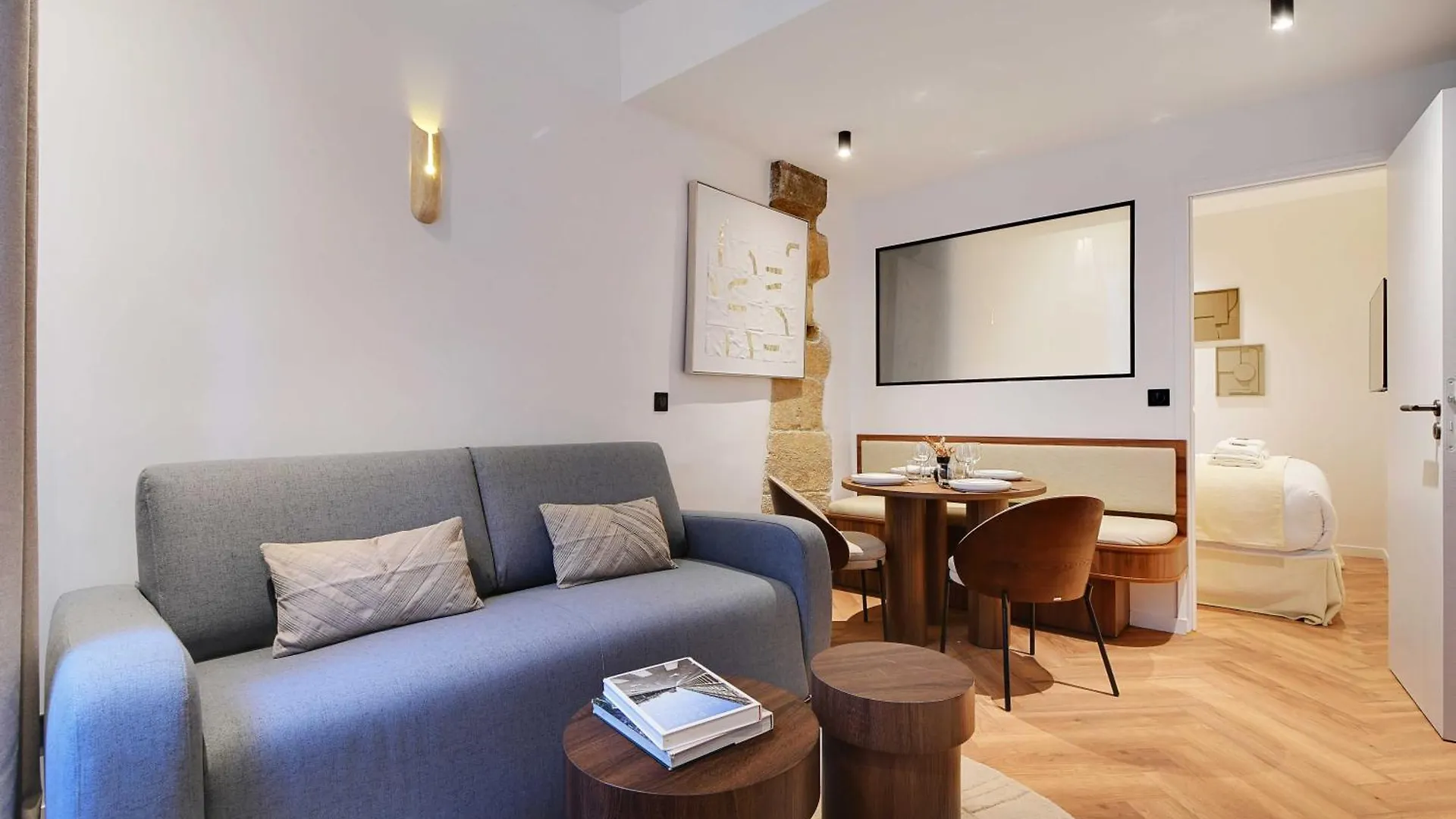 Elegant Comfort In The Heart Of Paris-Notre Dame